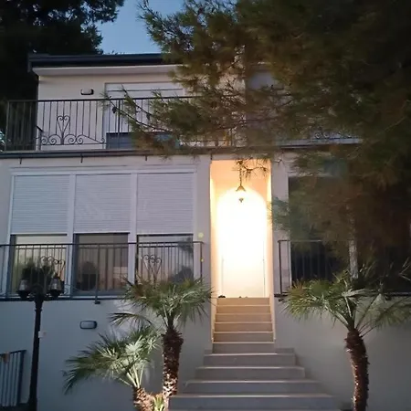 Digital Nomads Apartments Bar Exterior photo